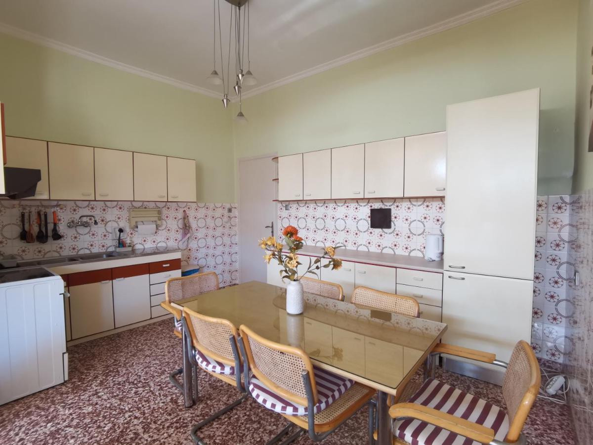 Beautiful With 3 Bedrooms * ארכאנגלוס